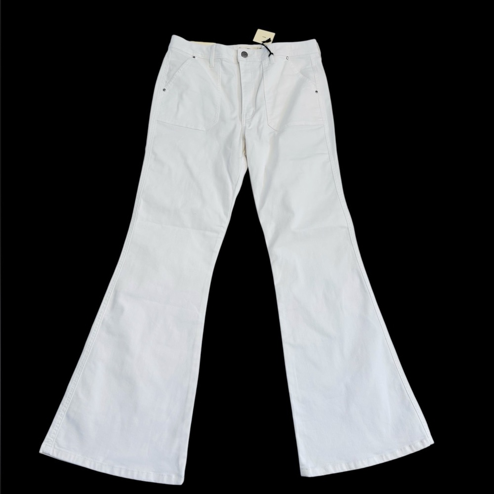 Francesca’s TGLA High Rise Flare Jeans White Size 29 NWT